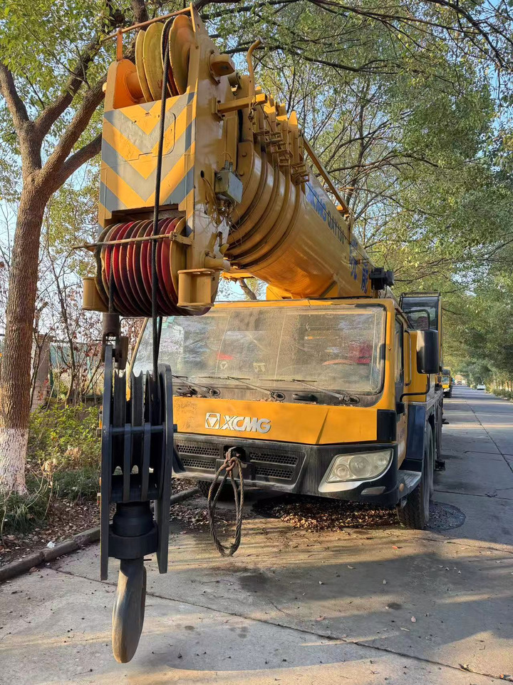 XCMG QY130K - Guindaste móvel: foto 4 XCMG QY130K - Guindaste móvel: foto 4