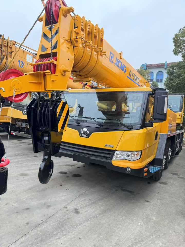 XCMG QY50KC QY50 CHINA TRUCK CRANE 50TONS - Guindaste móvel: foto 1 XCMG QY50KC QY50 CHINA TRUCK CRANE 50TONS - Guindaste móvel: foto 1