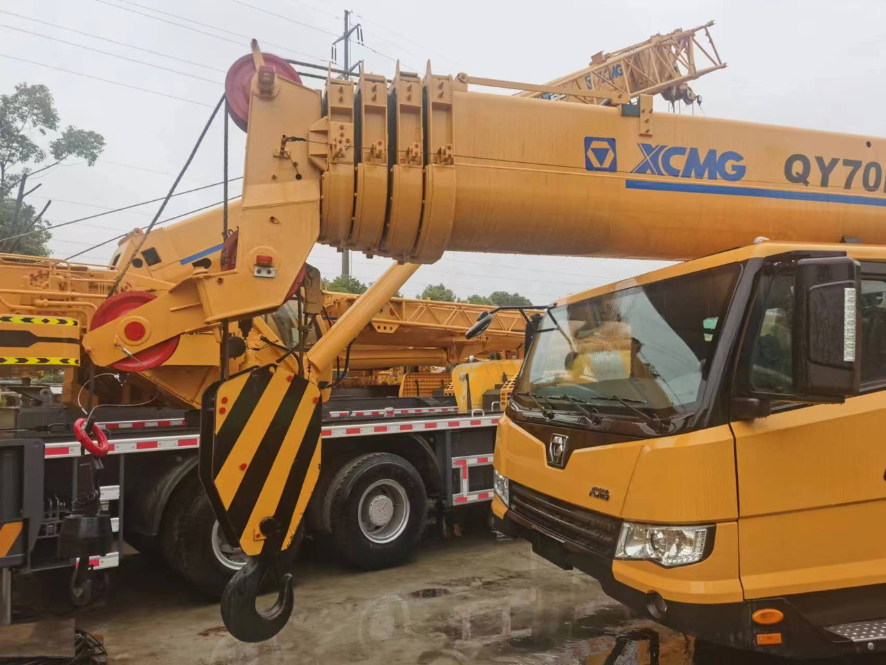 XCMG QY70K - Guindaste móvel: foto 2 XCMG QY70K - Guindaste móvel: foto 2