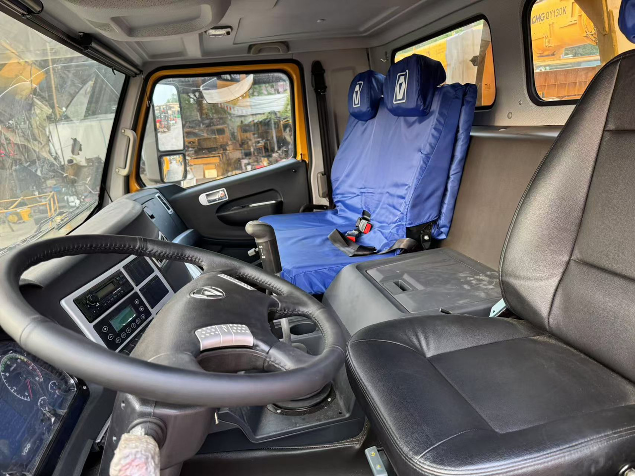 XCMG QY70K - Guindaste móvel: foto 3 XCMG QY70K - Guindaste móvel: foto 3