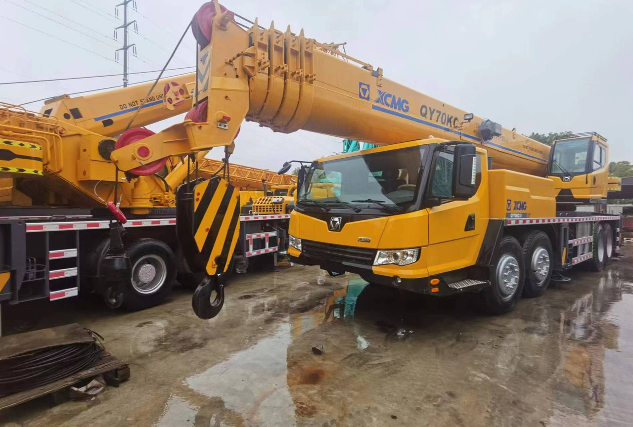 XCMG QY70K - Guindaste móvel: foto 1 XCMG QY70K - Guindaste móvel: foto 1