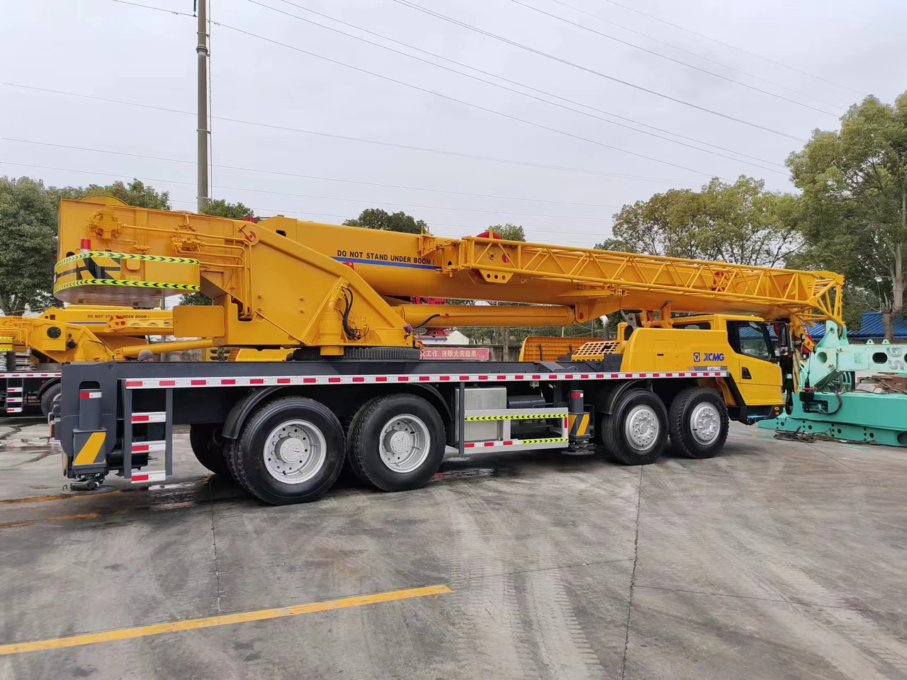 XCMG QY75KC QY75K truck crane 75tons - Guindaste móvel: foto 1 XCMG QY75KC QY75K truck crane 75tons - Guindaste móvel: foto 1