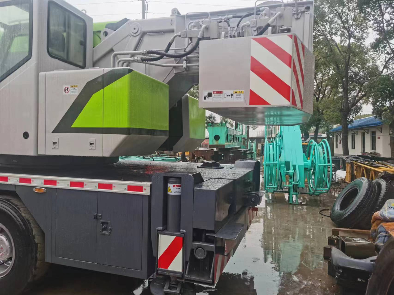 ZOOMLION ZTC251V - Guindaste móvel: foto 5 ZOOMLION ZTC251V - Guindaste móvel: foto 5