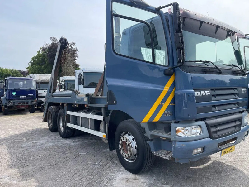 DAF CF 75.360 Portaal Systeem HMF HOLLAND TRUCK - Caminhão multibenne: foto 1 DAF CF 75.360 Portaal Systeem HMF HOLLAND TRUCK - Caminhão multibenne: foto 1