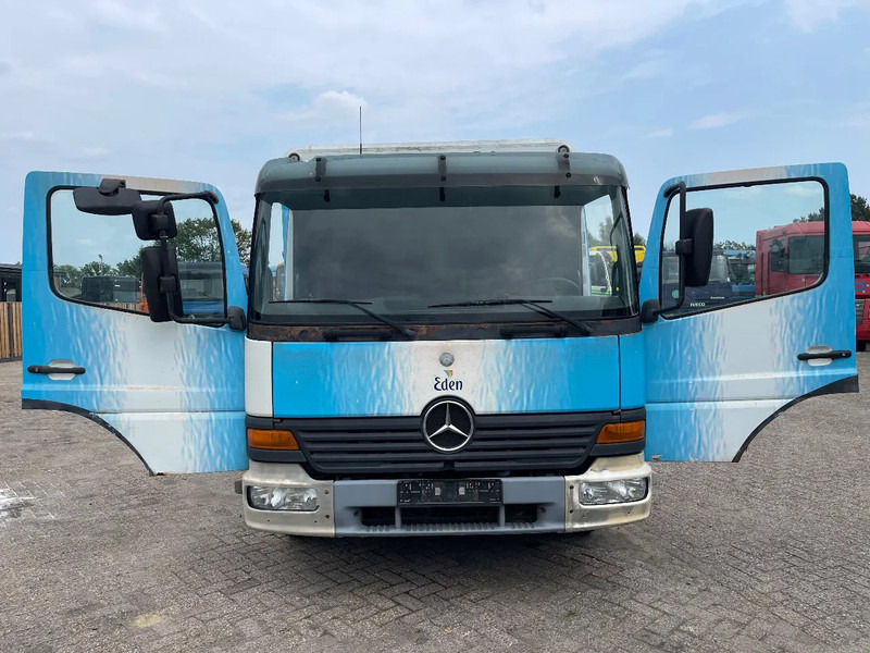 Mercedes-Benz Atego 1017 Box Truck - Caminhão furgão: foto 2 Mercedes-Benz Atego 1017 Box Truck - Caminhão furgão: foto 2