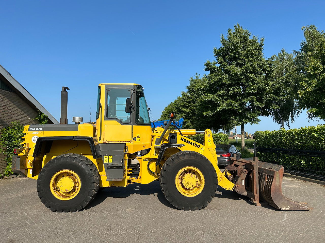 Komatsu WA270-3 - Carregadeira de rodas: foto 4 Komatsu WA270-3 - Carregadeira de rodas: foto 4