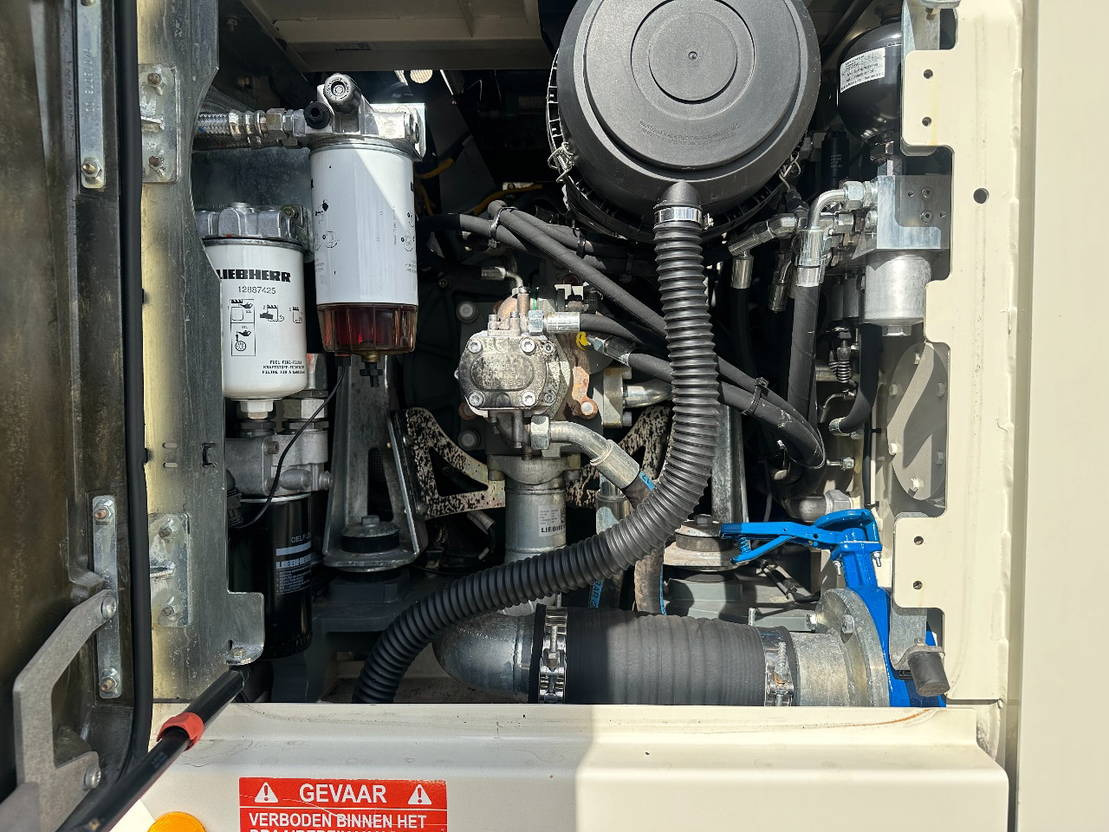 Escavadeira de rodas Liebherr A914: foto 27 Escavadeira de rodas Liebherr A914: foto 27