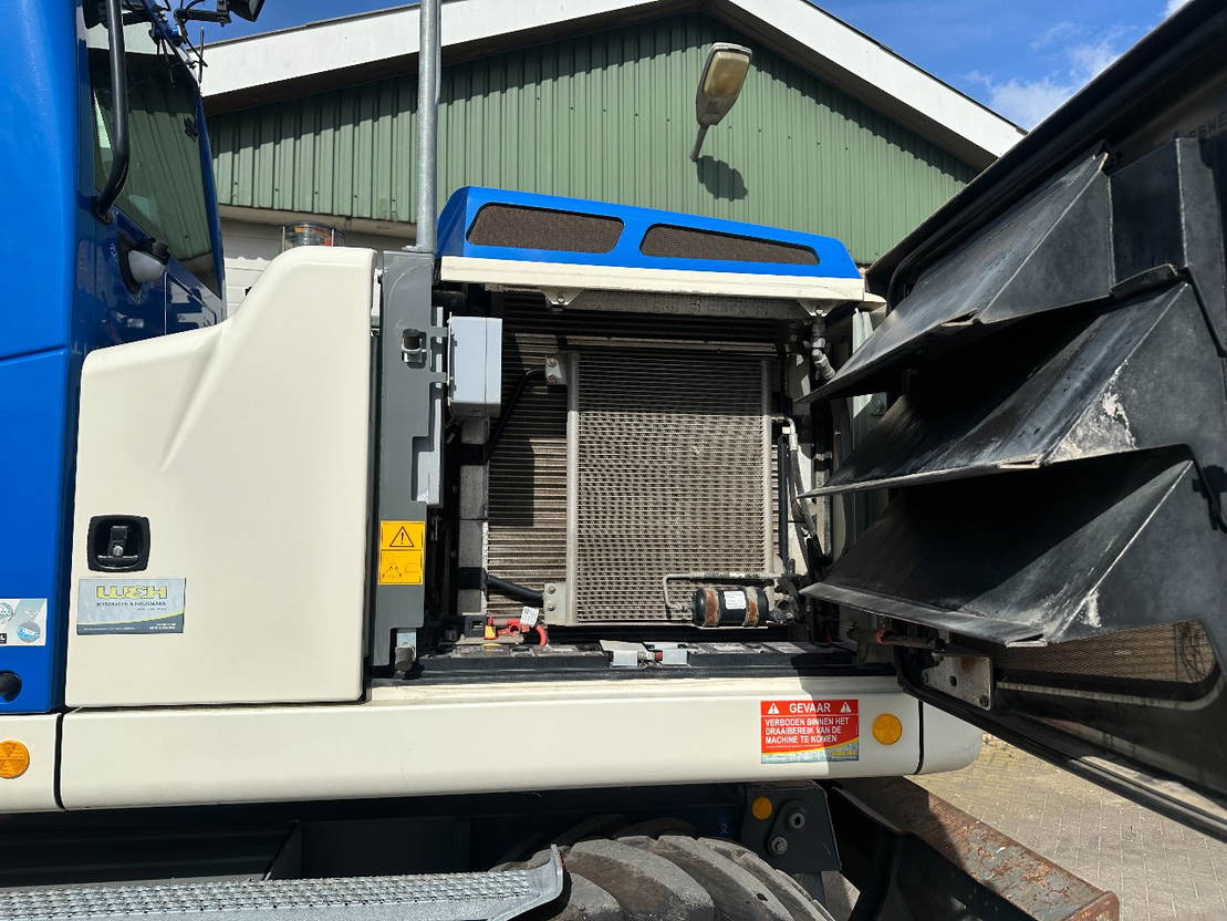 Escavadeira de rodas Liebherr A914: foto 20 Escavadeira de rodas Liebherr A914: foto 20