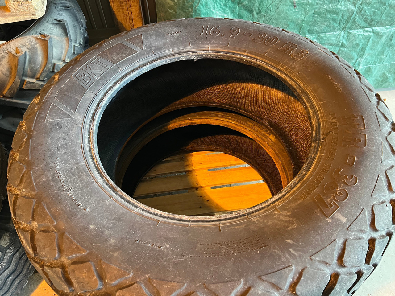 DEKK, FELGLODD, REDSKAPRAMME Q4 - Roda completa de Máquina agrícola: foto 2 DEKK, FELGLODD, REDSKAPRAMME Q4 - Roda completa de Máquina agrícola: foto 2