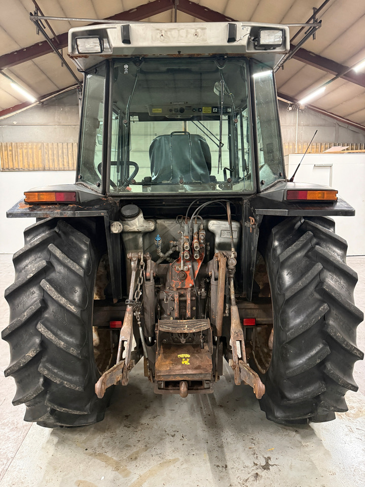 Massey Ferguson 3050 - Trator: foto 4 Massey Ferguson 3050 - Trator: foto 4