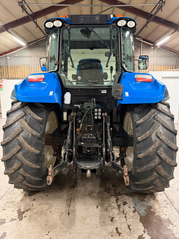 New Holland T5.115 EC - Trator: foto 4 New Holland T5.115 EC - Trator: foto 4