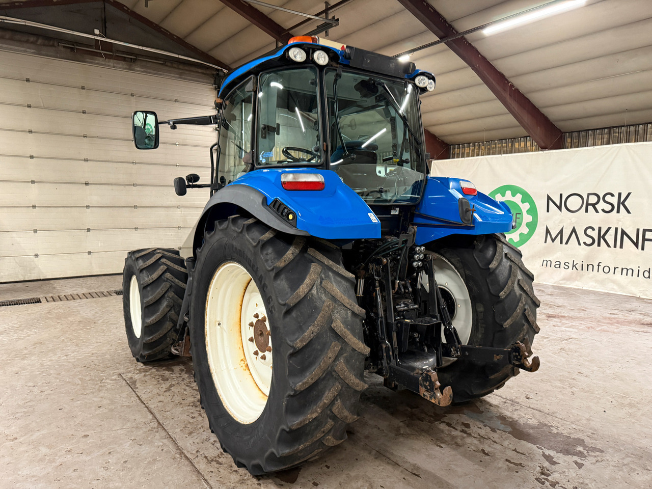 New Holland T5.115 EC - Trator: foto 3 New Holland T5.115 EC - Trator: foto 3