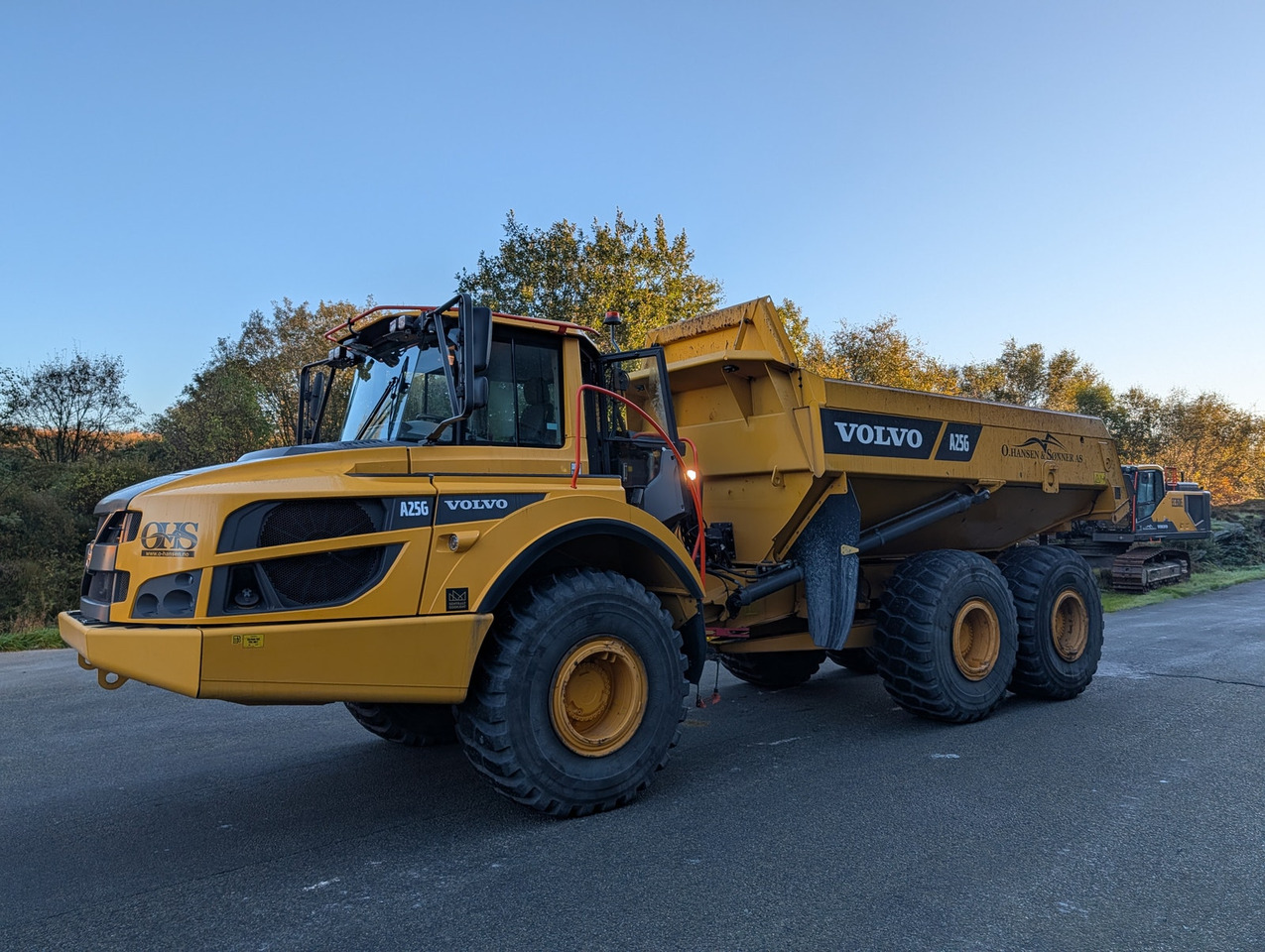 Volvo A25G på hvite skilt - Caminhão articulado: foto 2 Volvo A25G på hvite skilt - Caminhão articulado: foto 2
