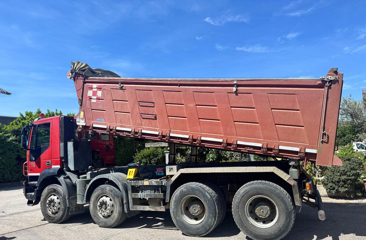 Ribaltabile Iveco Trakker 450 8X4 - Caminhão basculante: foto 4 Ribaltabile Iveco Trakker 450 8X4 - Caminhão basculante: foto 4