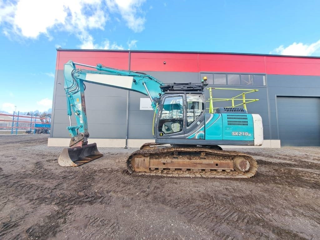 Kobelco SK 210 LC-10E - Escavadora de rastos: foto 2 Kobelco SK 210 LC-10E - Escavadora de rastos: foto 2