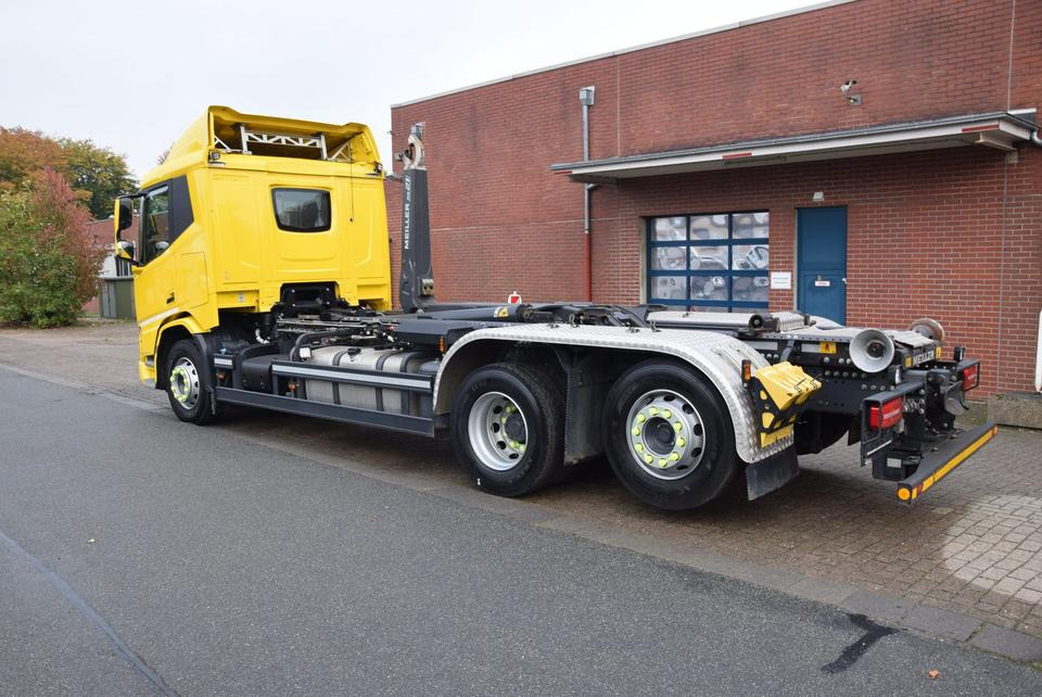DAF XG 450 Meiller RS21 Abroll ACC Navi Kamera EU6E - Caminhão polibenne: foto 4 DAF XG 450 Meiller RS21 Abroll ACC Navi Kamera EU6E - Caminhão polibenne: foto 4