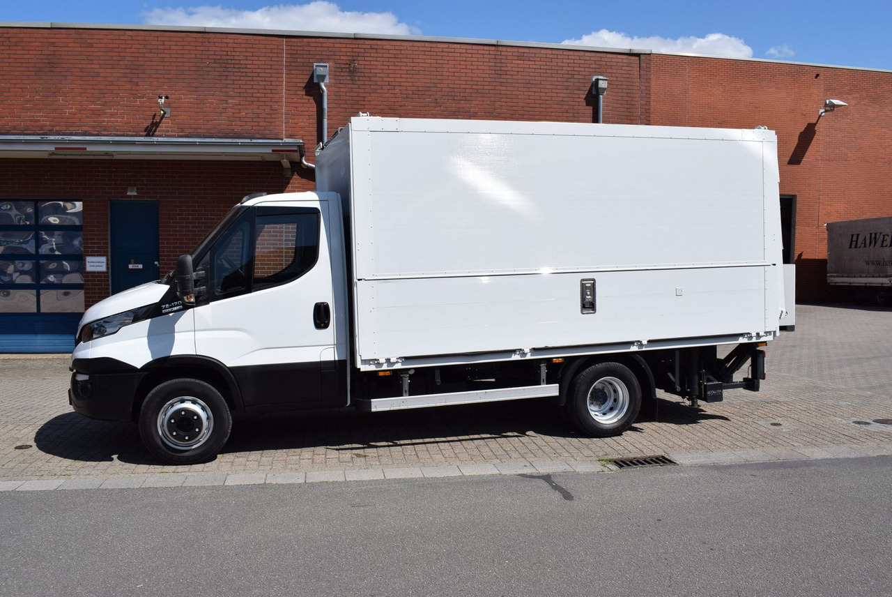 Iveco Daily 70 C 18 Schwenkwand Automatik LBW 1500KG - Caminhão transporte de bebidas: foto 3 Iveco Daily 70 C 18 Schwenkwand Automatik LBW 1500KG - Caminhão transporte de bebidas: foto 3