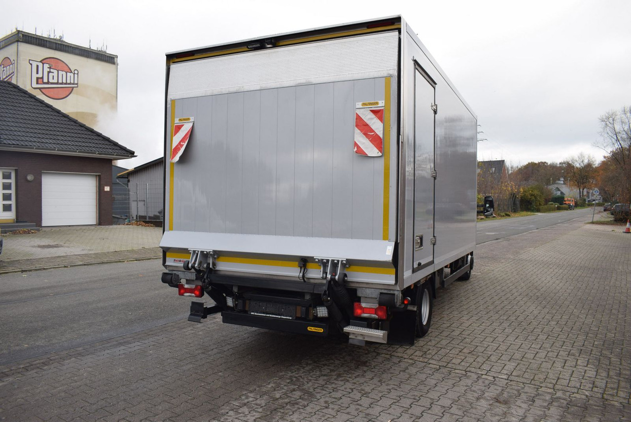 Iveco Daily 72 C18 Supra 850 Tiefkühler 3 Kammer LBW - Carrinha frigorífica: foto 5 Iveco Daily 72 C18 Supra 850 Tiefkühler 3 Kammer LBW - Carrinha frigorífica: foto 5
