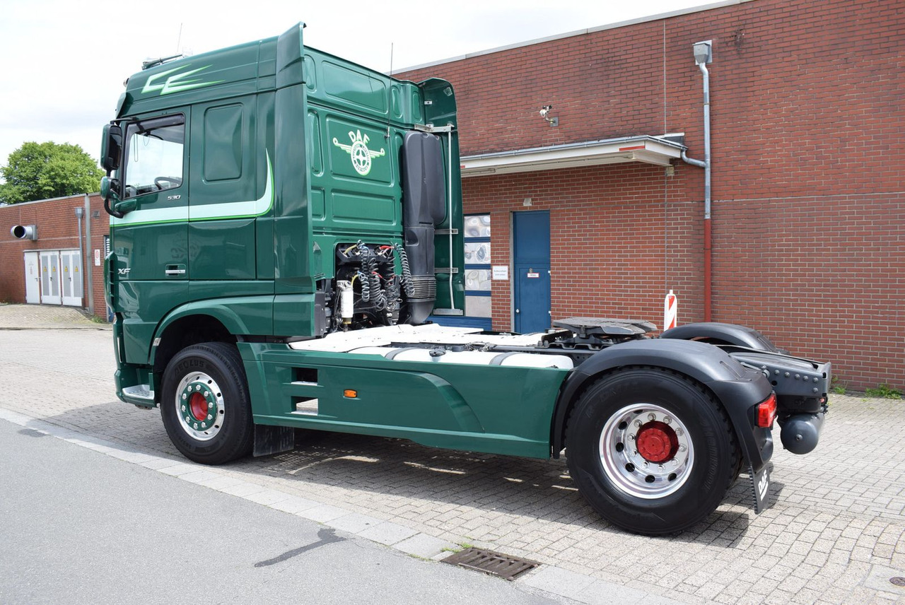 DAF XF 530 FT Retarder Leder Standklima Hydraulik - Tractor: foto 4 DAF XF 530 FT Retarder Leder Standklima Hydraulik - Tractor: foto 4