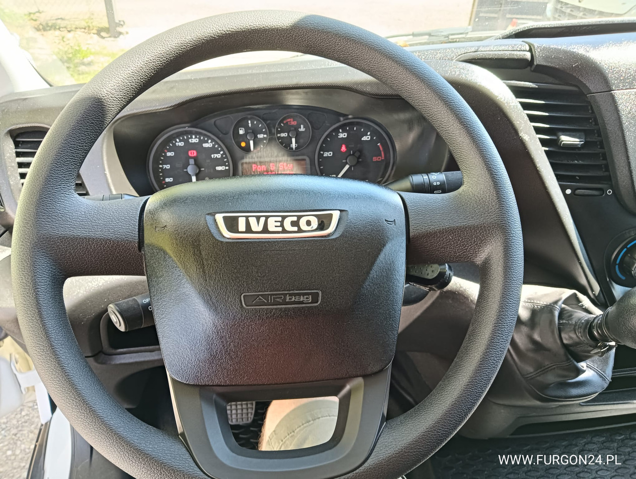 Furgão basculante IVECO DAILY 35C14 WYWROTKA KIPER Z NAJAZDAMI NR 841: foto 19