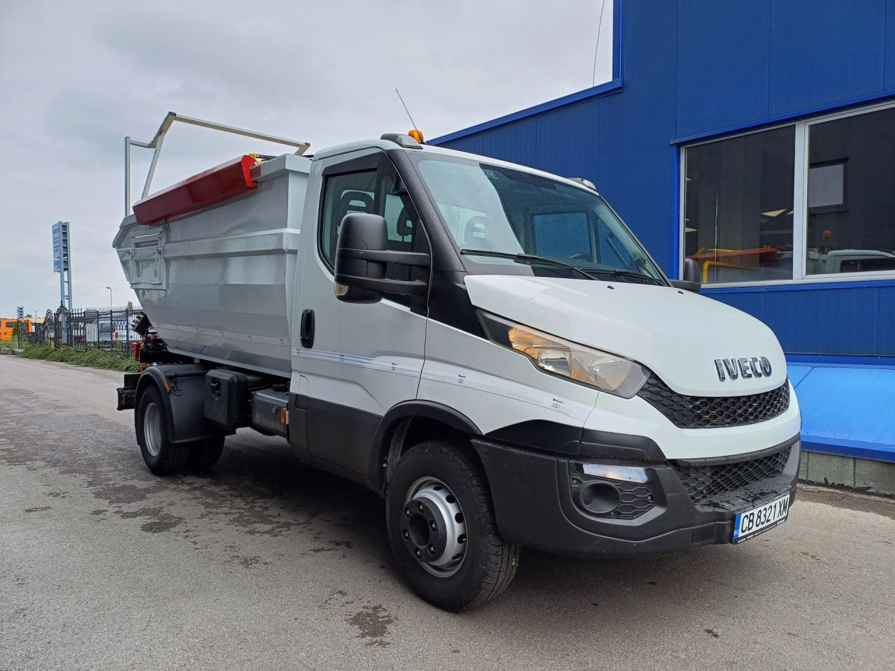 IVECO 65C15 - Veículo comercial: foto 2 IVECO 65C15 - Veículo comercial: foto 2