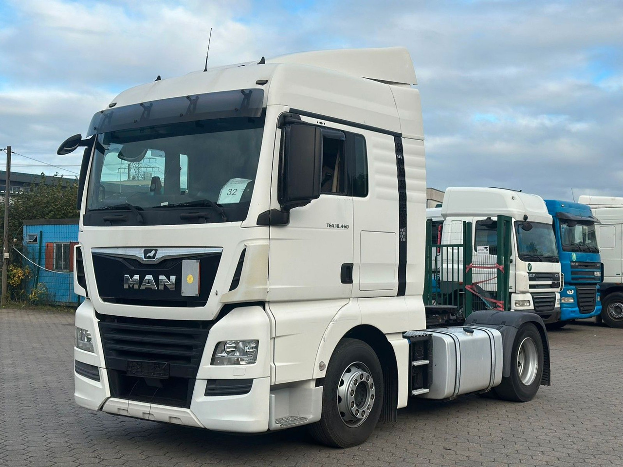 MAN TGX 18 460 XLX Retarterr+ - Tractor: foto 1 MAN TGX 18 460 XLX Retarterr+ - Tractor: foto 1