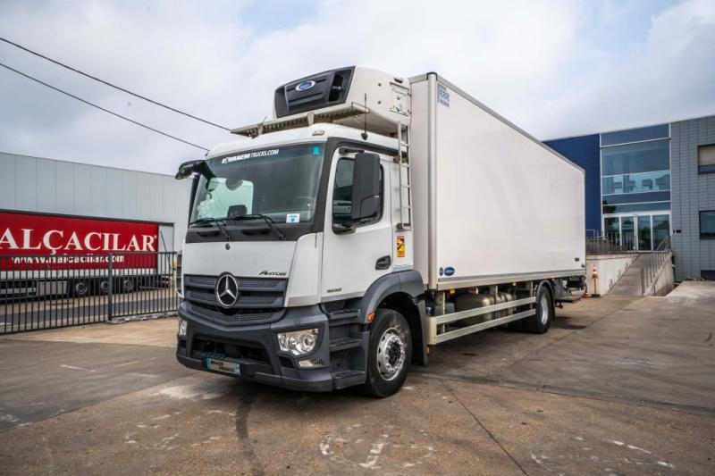 Mercedes ANTOS 1833 +CARRIER SUPRA MULTI 1250Mt+DHOLLANDIA 2.5T - Caminhão frigorífico: foto 1 Mercedes ANTOS 1833 +CARRIER SUPRA MULTI 1250Mt+DHOLLANDIA 2.5T - Caminhão frigorífico: foto 1