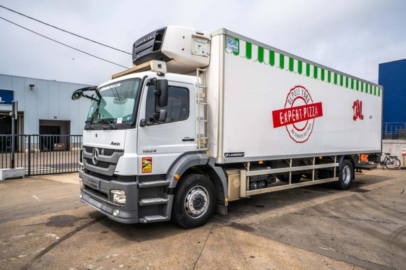 Mercedes AXOR 1824 +CARRIER SUPRA 950 Mt + HAYON - Caminhão frigorífico: foto 1 Mercedes AXOR 1824 +CARRIER SUPRA 950 Mt + HAYON - Caminhão frigorífico: foto 1