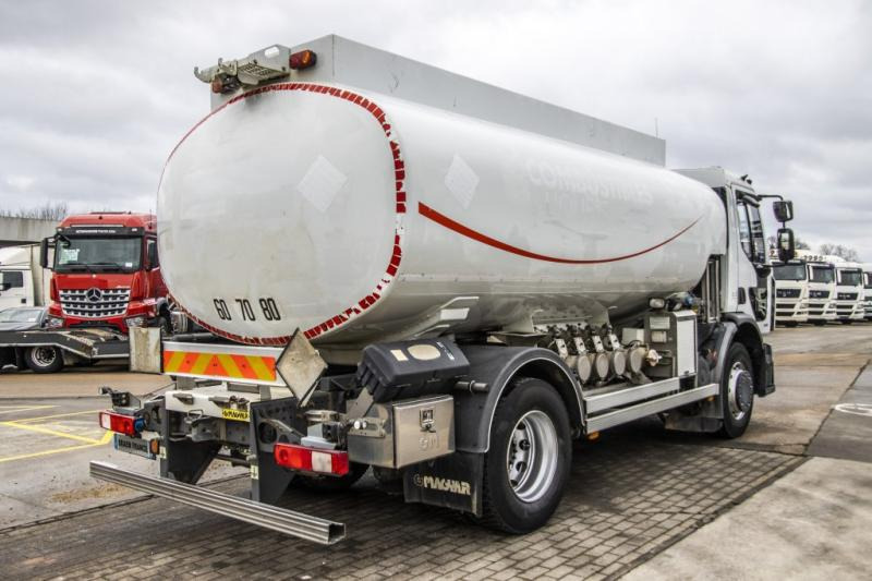 Renault PREMIUM 280 DXI + 13000L ( 4COMP. +SOURCE+DOME ) - Caminhão tanque: foto 3 Renault PREMIUM 280 DXI + 13000L ( 4COMP. +SOURCE+DOME ) - Caminhão tanque: foto 3