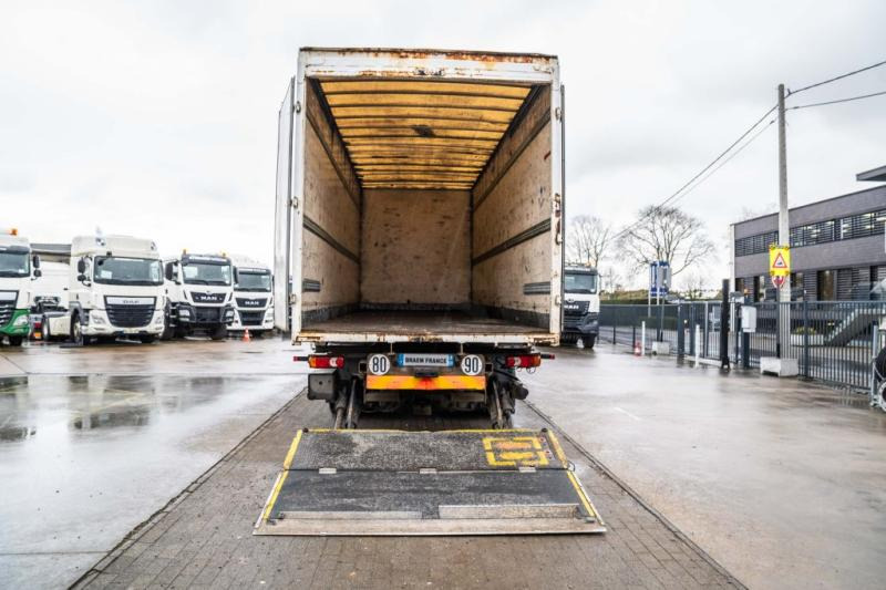 Caminhão furgão Renault PREMIUM 340 DXI: foto 7 Caminhão furgão Renault PREMIUM 340 DXI: foto 7