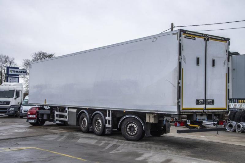 Asca CARRIER 1850 MT+CLOISON+ESS. DIRECT./STEERING/GELENKT - Semireboque: foto 2 Asca CARRIER 1850 MT+CLOISON+ESS. DIRECT./STEERING/GELENKT - Semireboque: foto 2