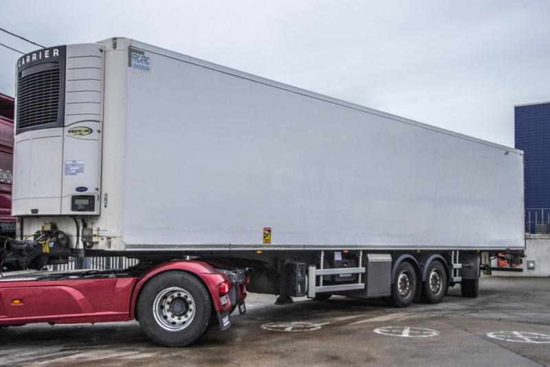 Asca CARRIER 1850 MT+CLOISON+ESS. DIRECT./STEERING/GELENKT - Semireboque: foto 1 Asca CARRIER 1850 MT+CLOISON+ESS. DIRECT./STEERING/GELENKT - Semireboque: foto 1