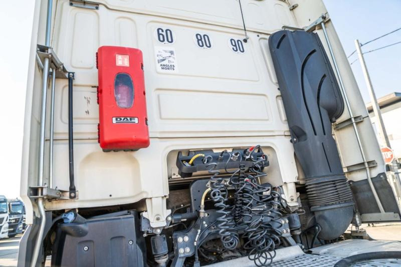 Tractor DAF XF 460 + HYDRAULIQUE: foto 8