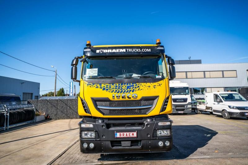 Iveco 570 W-WAY + INTARDER+HYDR. - Tractor: foto 2 Iveco 570 W-WAY + INTARDER+HYDR. - Tractor: foto 2