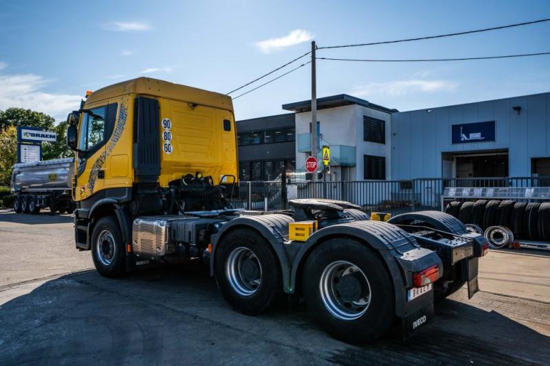Iveco 570 W-WAY + INTARDER+HYDR. - Tractor: foto 4 Iveco 570 W-WAY + INTARDER+HYDR. - Tractor: foto 4