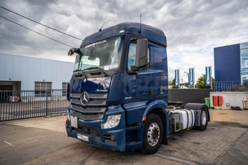 Mercedes ACTROS 1843 LS + HYDRAULIQUE - Tractor: foto 1 Mercedes ACTROS 1843 LS + HYDRAULIQUE - Tractor: foto 1