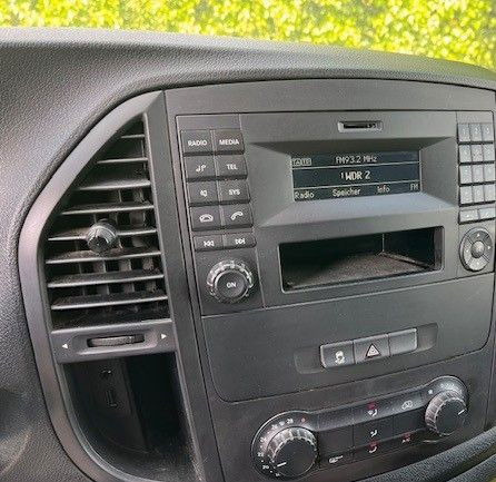 Mercedes-Benz Vito Kasten 114/116 CDI, 119 CDI/BT RWD kompakt - Furgão compacto: foto 3 Mercedes-Benz Vito Kasten 114/116 CDI, 119 CDI/BT RWD kompakt - Furgão compacto: foto 3