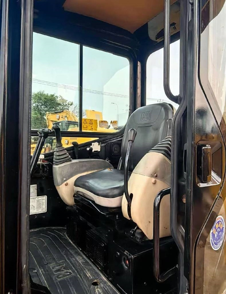 CAT 304 C CR - Mini escavadeira: foto 3 CAT 304 C CR - Mini escavadeira: foto 3