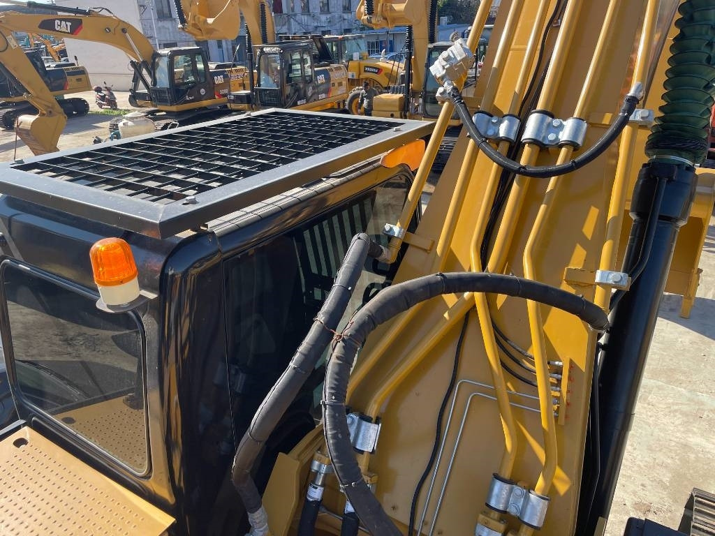 CAT 330 D - Escavadora de rastos: foto 4 CAT 330 D - Escavadora de rastos: foto 4