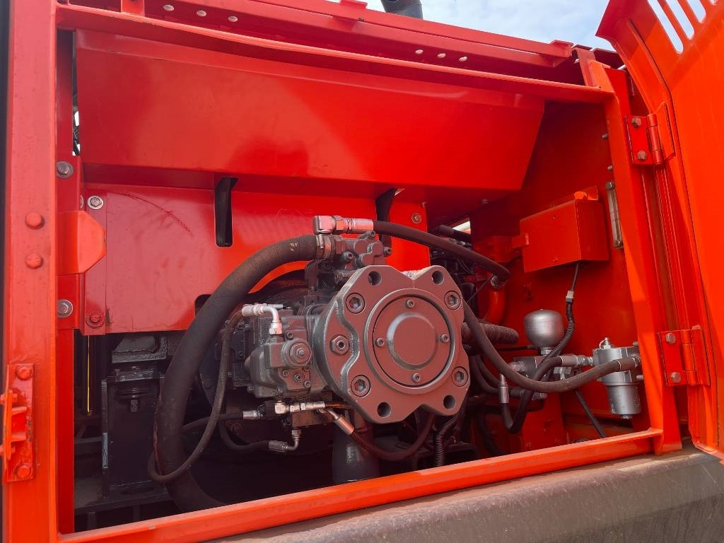 Doosan DX 300 - Escavadora de rastos: foto 3 Doosan DX 300 - Escavadora de rastos: foto 3