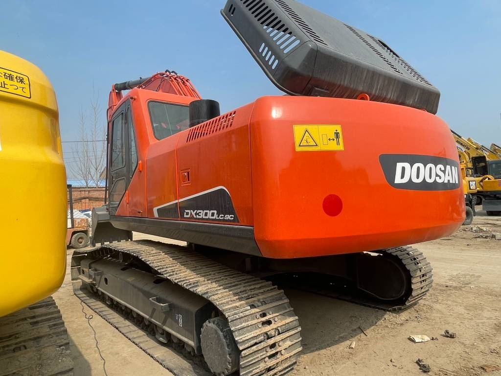 Doosan DX 300 - Escavadora de rastos: foto 4 Doosan DX 300 - Escavadora de rastos: foto 4