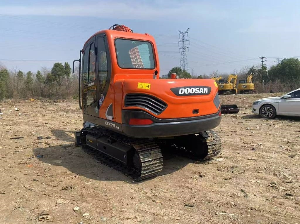 Doosan DX 75-9 C - Mini escavadeira: foto 5 Doosan DX 75-9 C - Mini escavadeira: foto 5