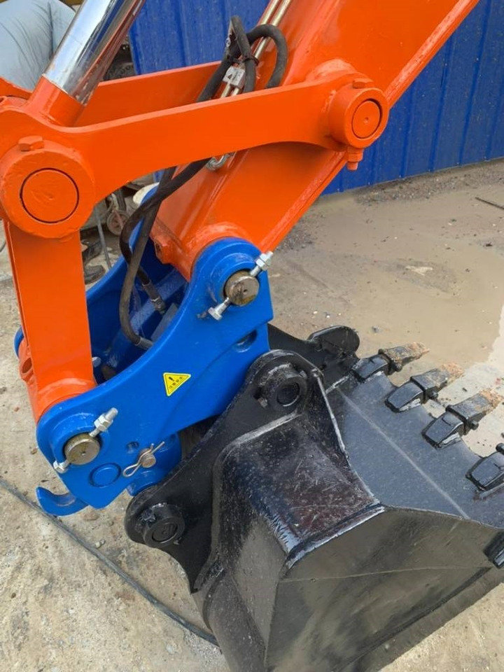 Doosan DX 75 - Mini escavadeira: foto 4 Doosan DX 75 - Mini escavadeira: foto 4