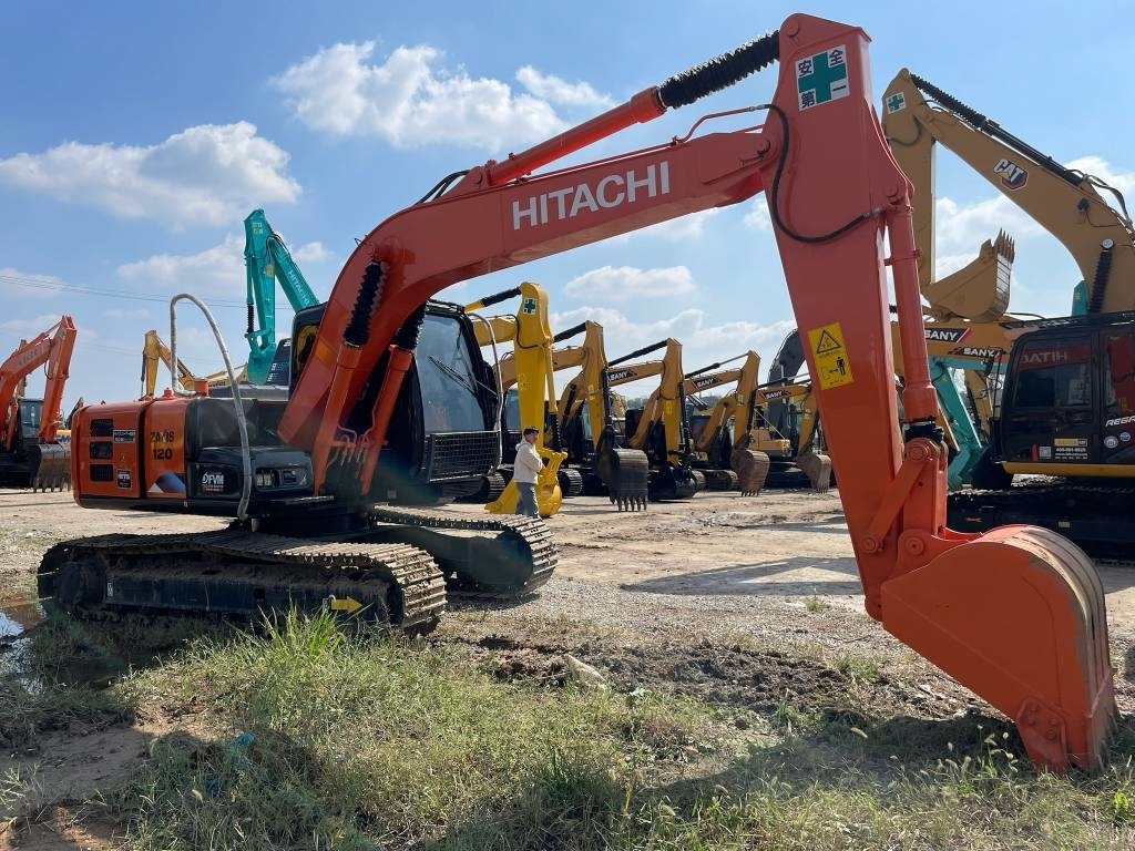 Hitachi ZX 120 - Escavadora de rastos: foto 5 Hitachi ZX 120 - Escavadora de rastos: foto 5