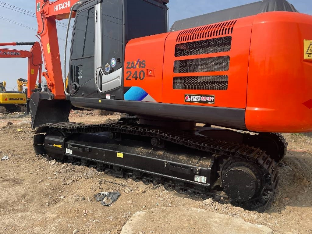 Hitachi ZX 240  - Escavadora de rastos: foto 3 Hitachi ZX 240  - Escavadora de rastos: foto 3