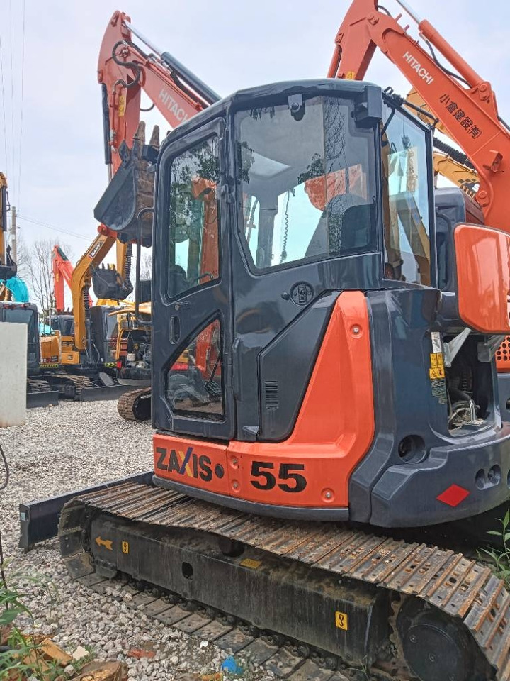 Hitachi ZX 55  - Escavadora de rastos: foto 1 Hitachi ZX 55  - Escavadora de rastos: foto 1
