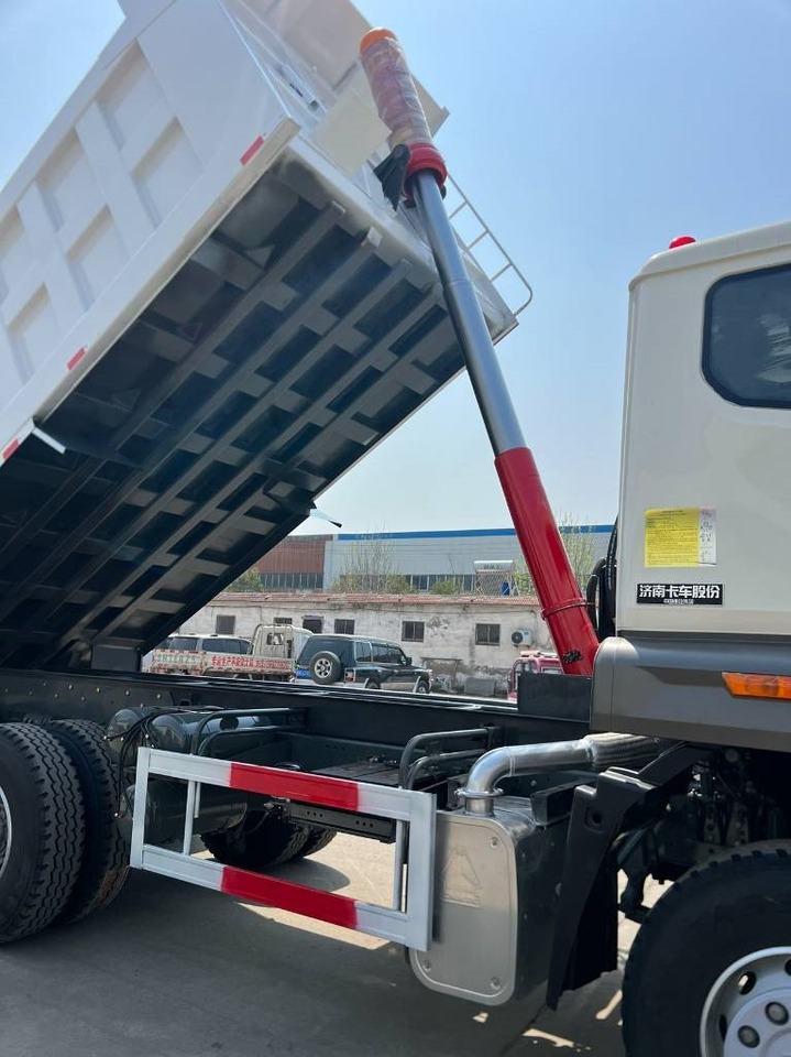 Howo 371 - Caminhão basculante: foto 4 Howo 371 - Caminhão basculante: foto 4