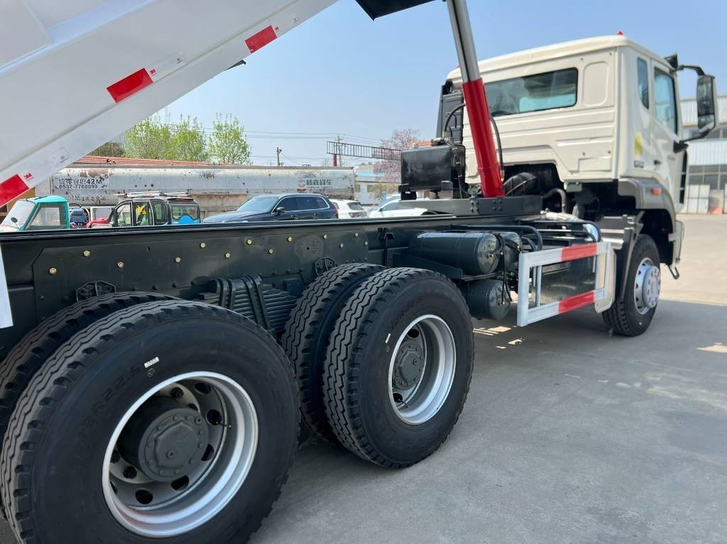 Caminhão basculante Howo 371: foto 10 Caminhão basculante Howo 371: foto 10