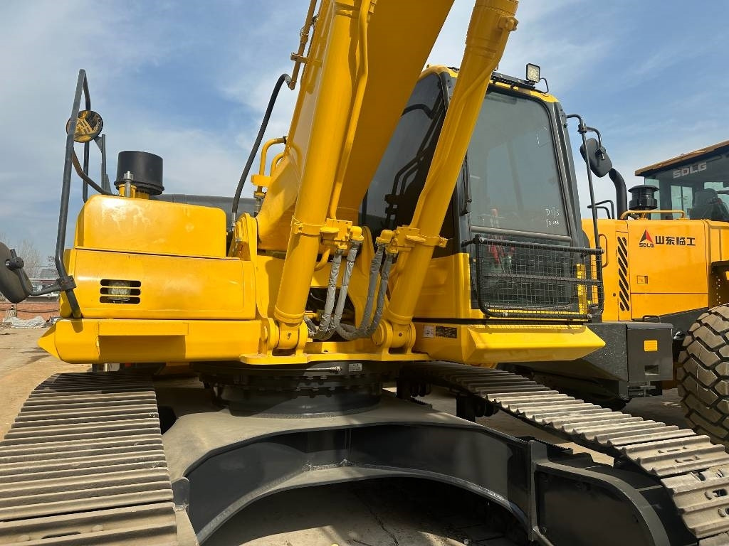 Komatsu pc360 - Escavadora de rastos: foto 3 Komatsu pc360 - Escavadora de rastos: foto 3