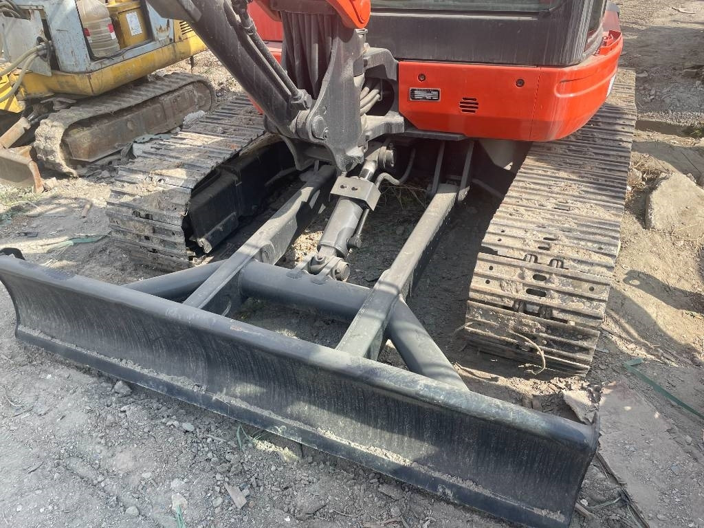 Kubota U35 - Mini escavadeira: foto 4 Kubota U35 - Mini escavadeira: foto 4